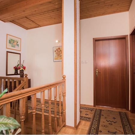 Apartmani Branko Lemac Brodarica  Buitenkant foto